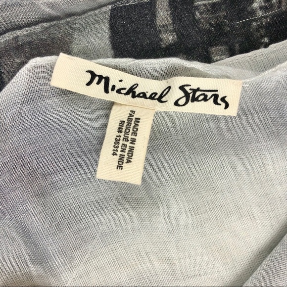 Michael Stars Las Angeles Skyline Scarf Wrap NWT - Picture 6 of 8